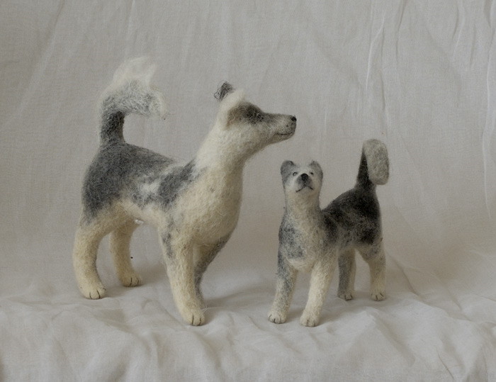 two needle-felted dogs (2)