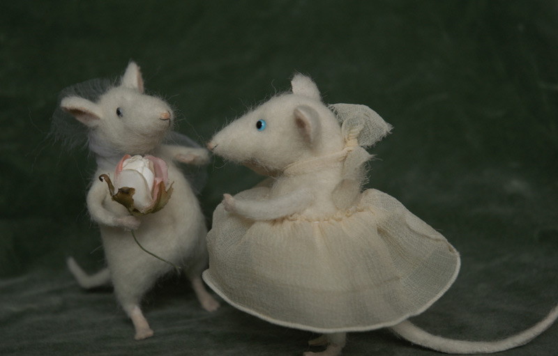 игривые мышки