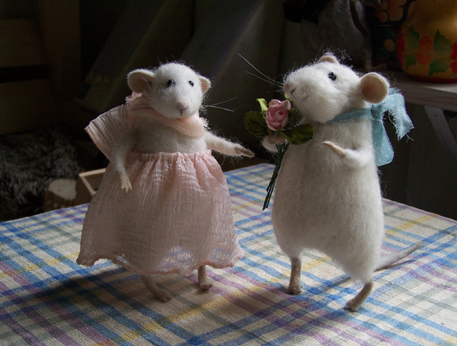 romantic mice