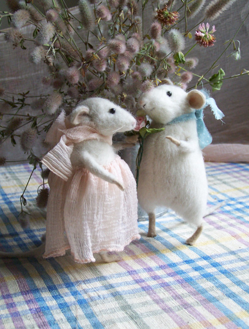 romantic mice 2