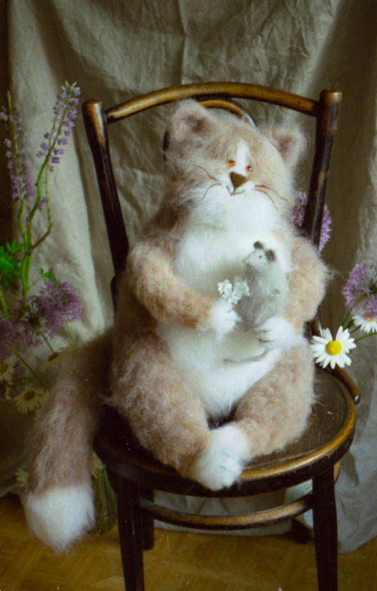 кот и мышь