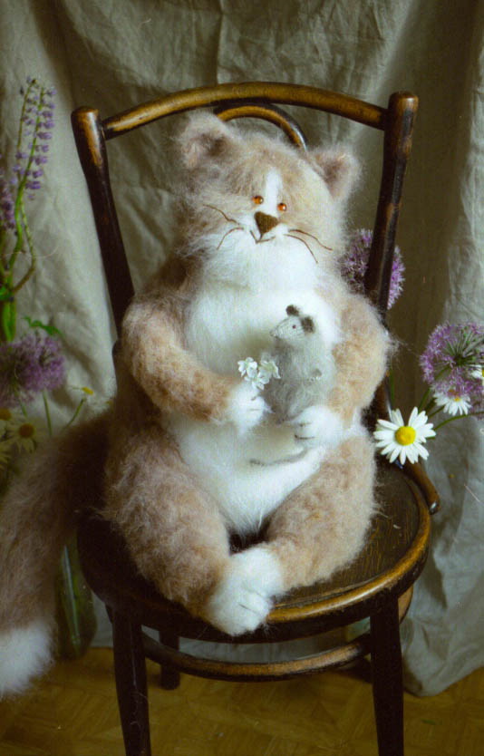 кот и мышь