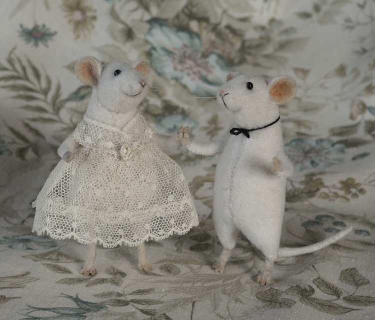 mouse couple