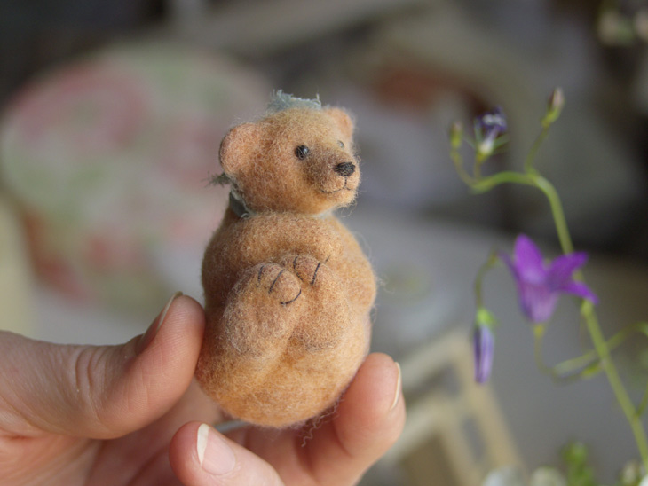 miniature needle felted bear